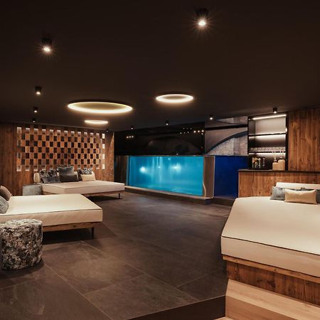 Luxury Chalet P Ortisei Exterior photo