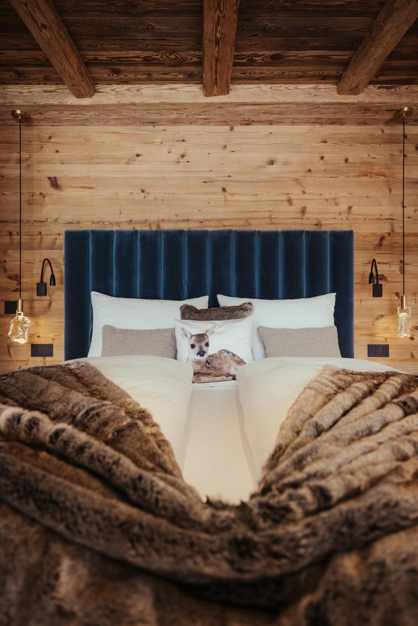 Luxury Chalet P Ortisei Exterior photo