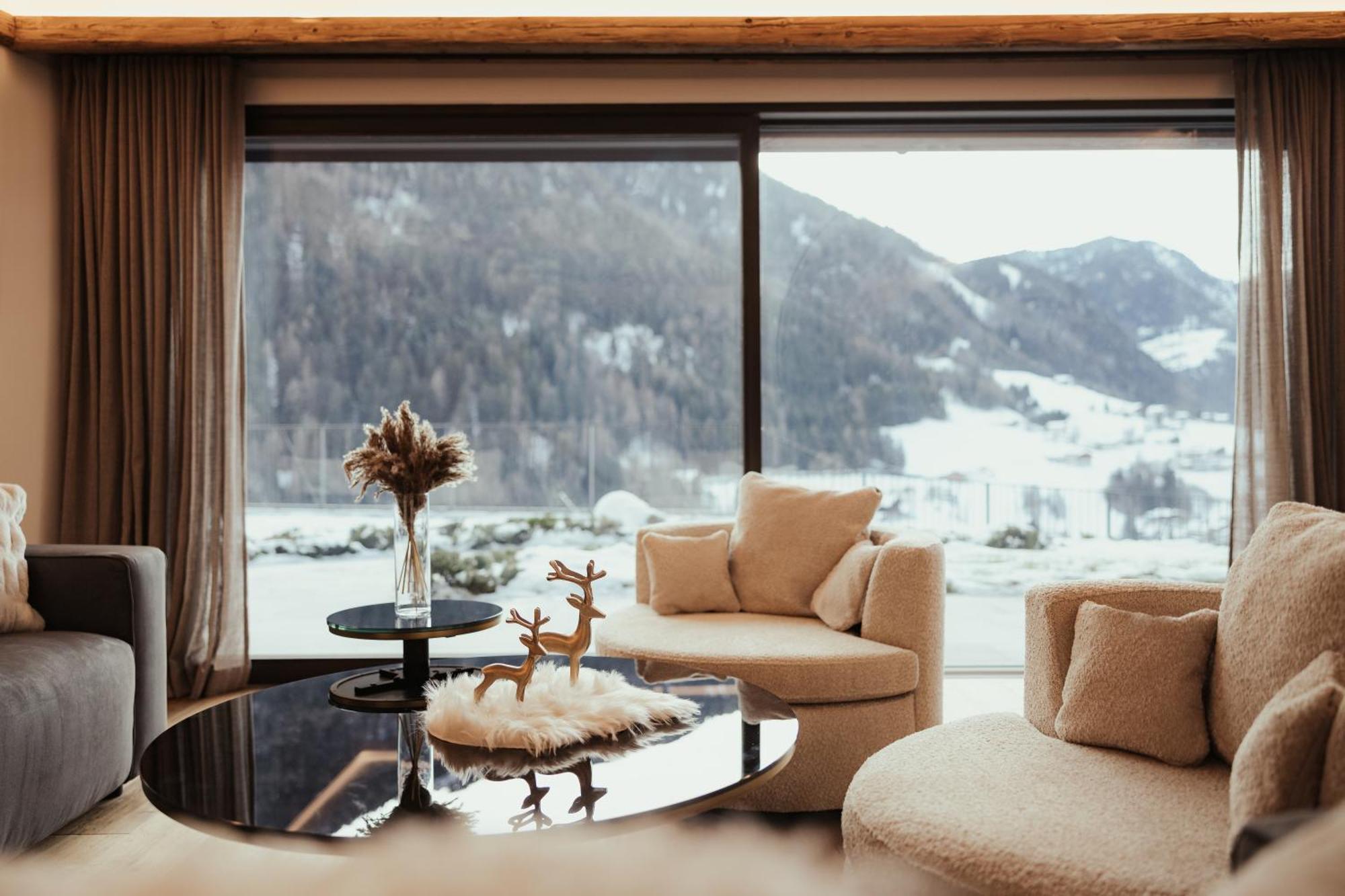 Luxury Chalet P Ortisei Exterior photo