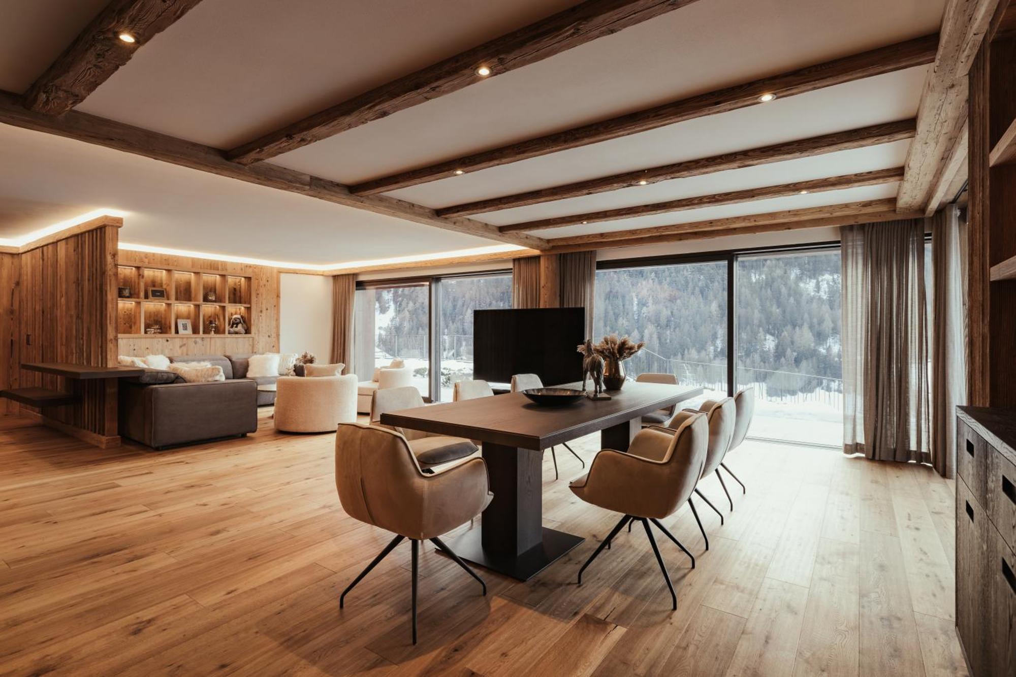 Luxury Chalet P Ortisei Exterior photo
