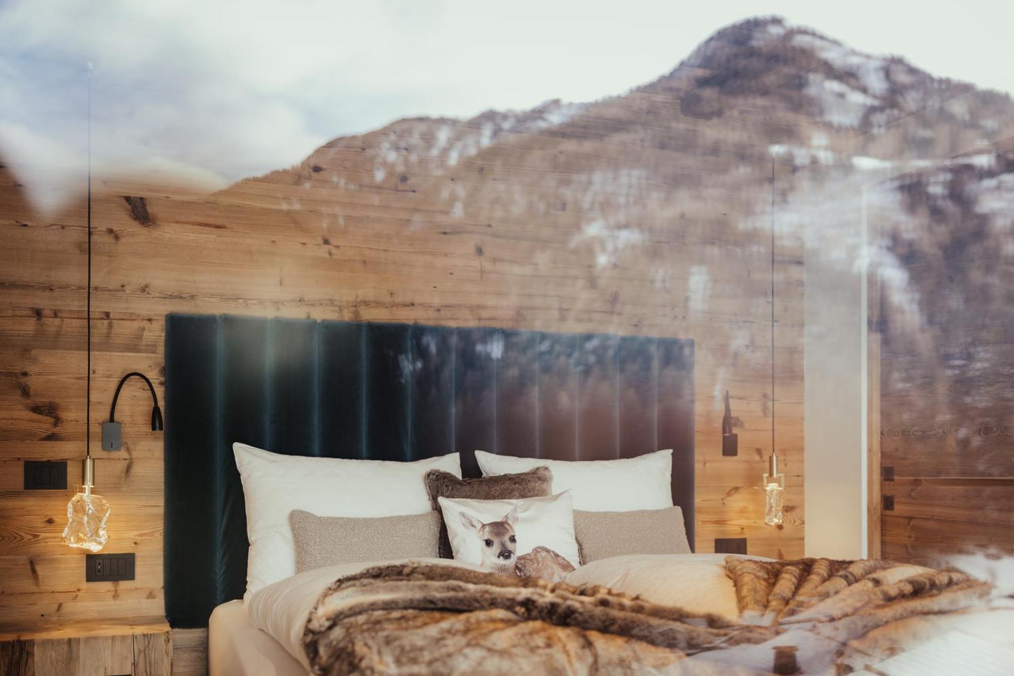 Luxury Chalet P Ortisei Exterior photo