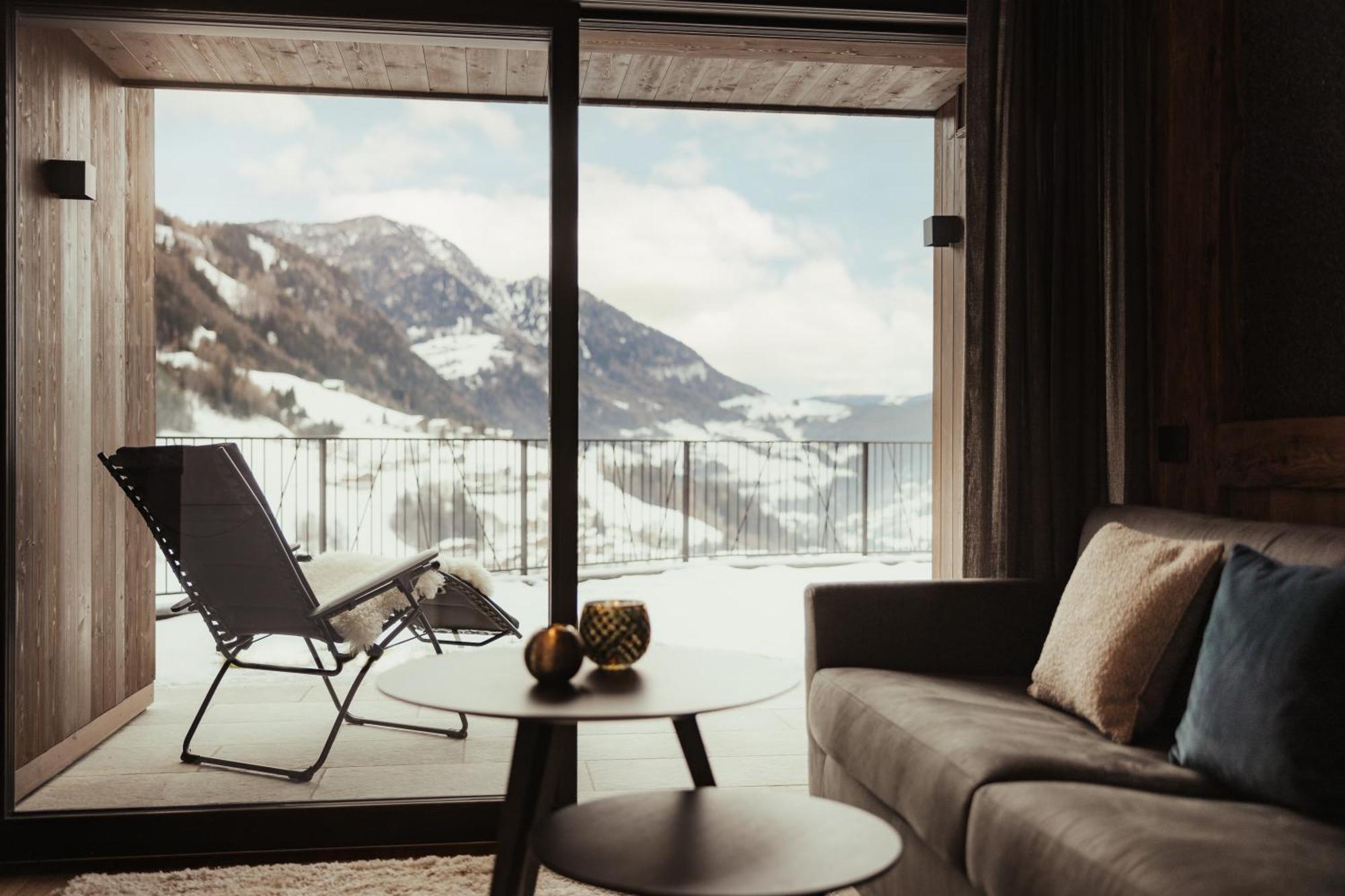Luxury Chalet P Ortisei Exterior photo