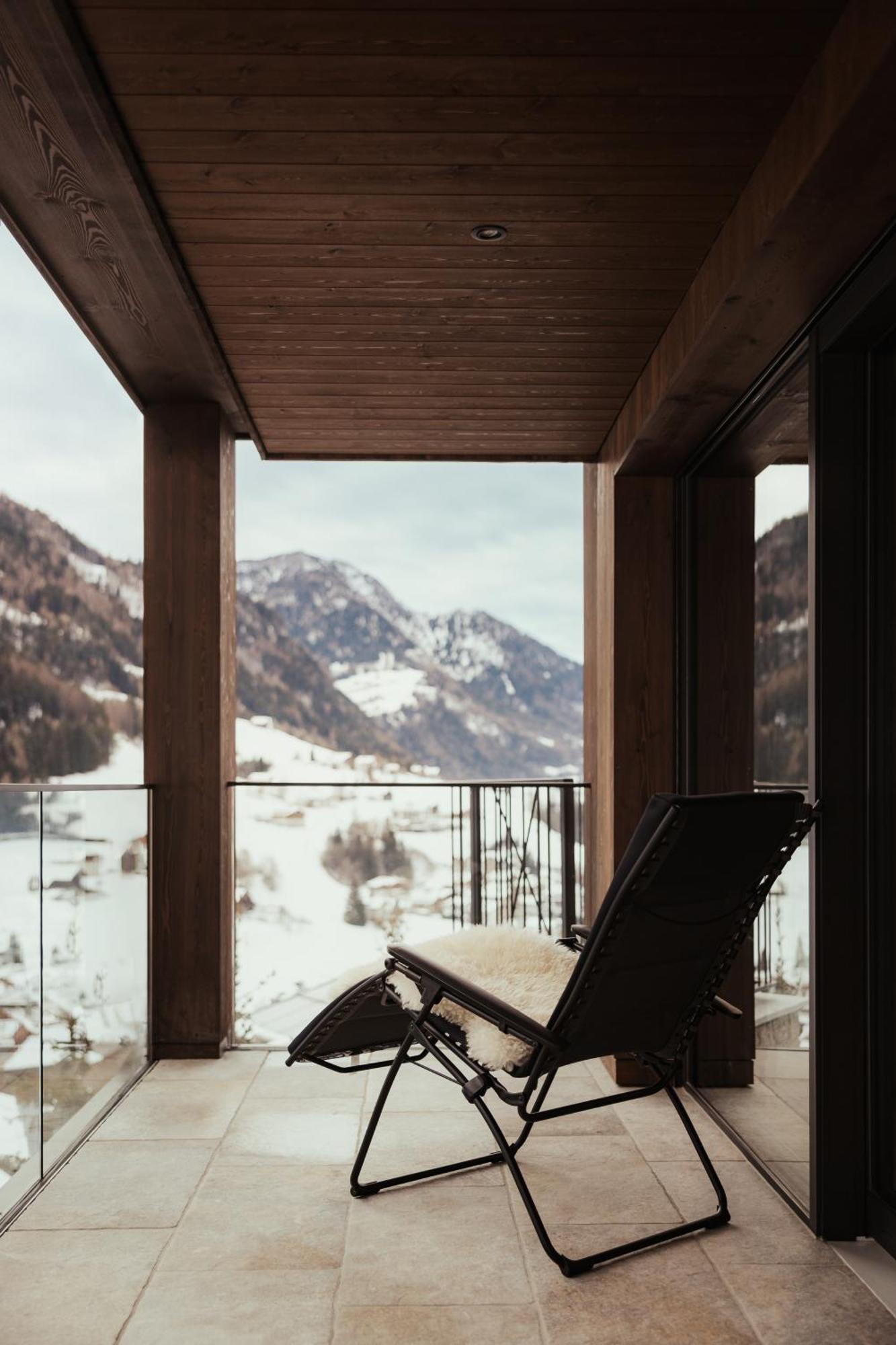 Luxury Chalet P Ortisei Exterior photo